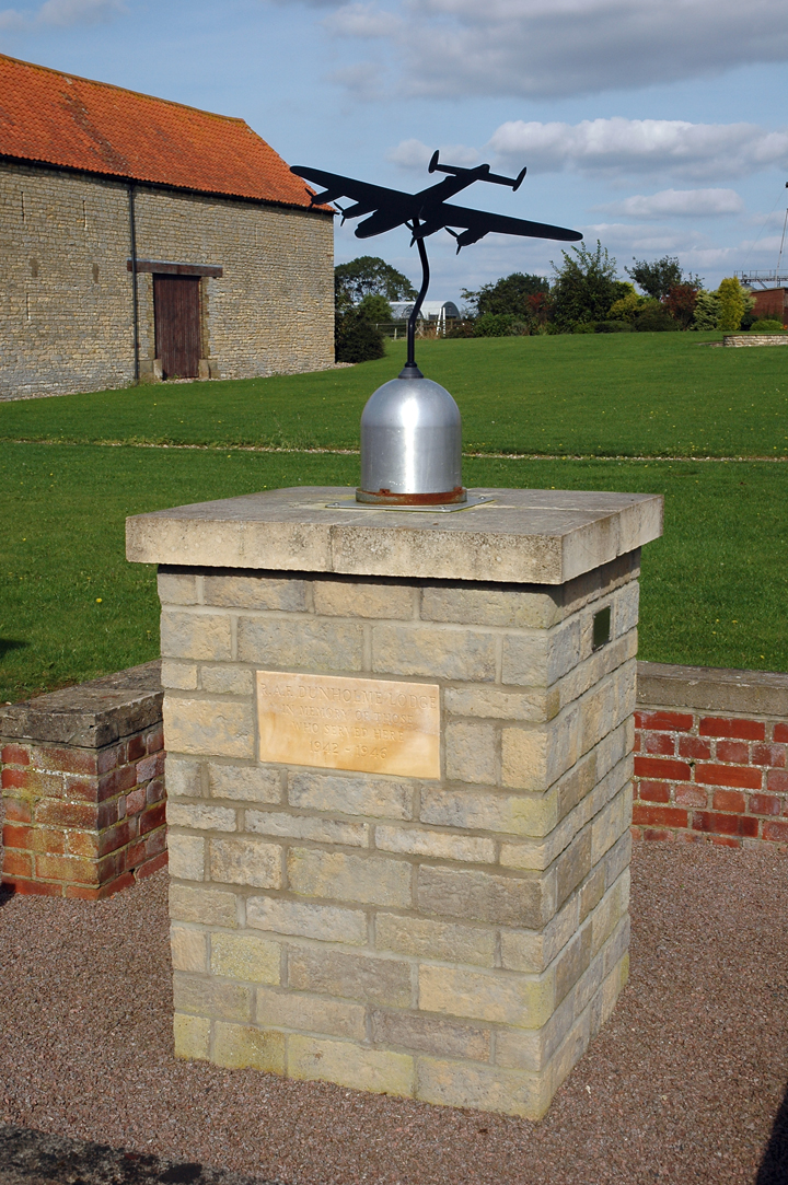 RAF Dunholme Lodge Memorial
